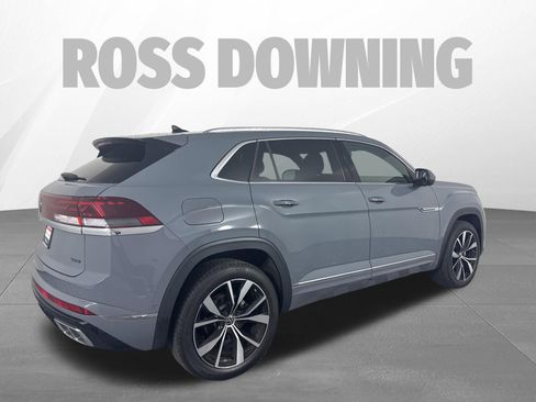 Used 2025 Volkswagen Atlas Cross Sport SEL Premium R-Line AWD/4WD image 4