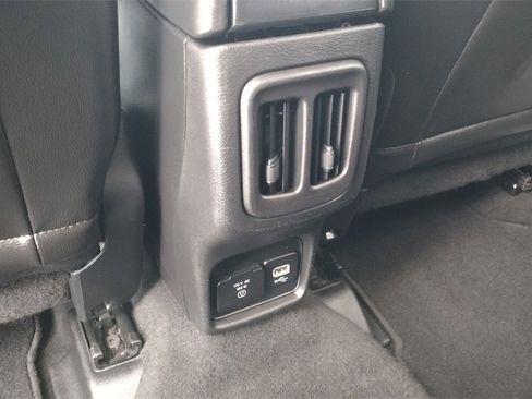 Used 2019 Jeep Compass Limited image 23