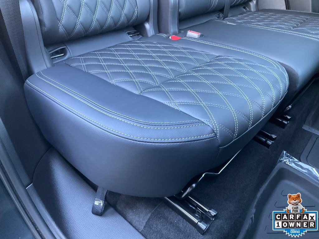 Used 2025 Mitsubishi Outlander SEL AWD/4WD image 57