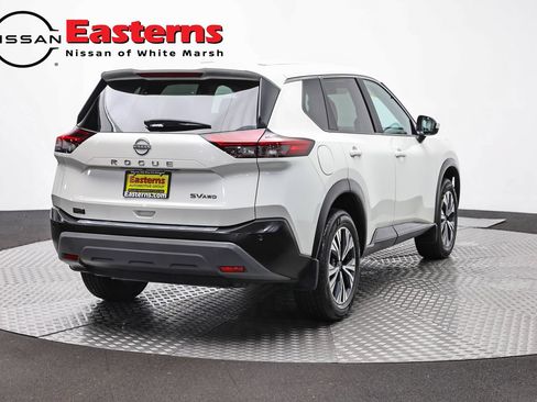 Used 2023 Nissan Rogue SV AWD/4WD image 5