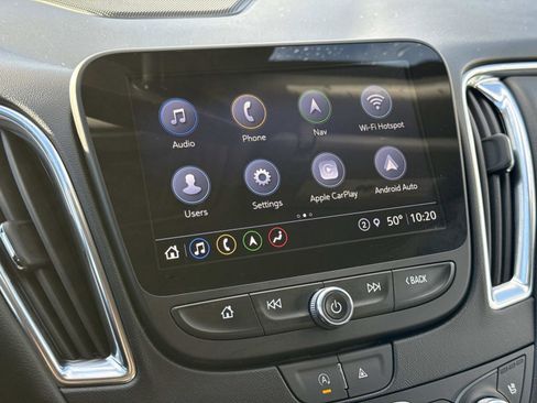 Used 2023 Chevrolet Malibu LT image 3