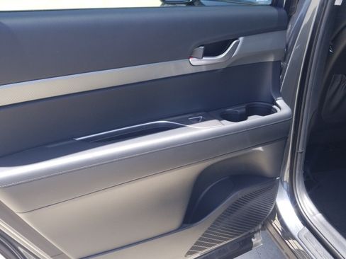 Used 2025 Hyundai Palisade SEL FWD image 13