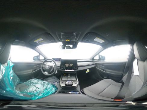 New 2026 Toyota bZ XLE image 33