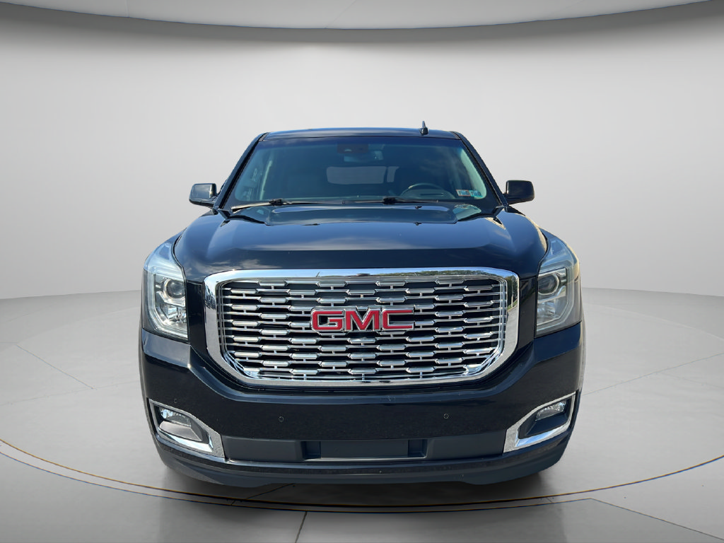 Used 2019 GMC Yukon Denali AWD/4WD image 2