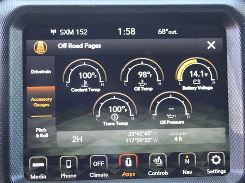 Used 2023 Jeep Wrangler Unlimited Sahara w/ Cold Weather Group AWD/4WD image 34