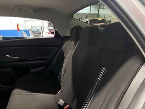Used 2023 Hyundai Elantra Blue FWD image 18