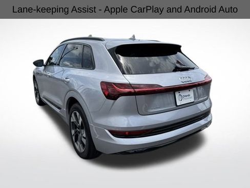 Used 2022 Audi e-tron Premium w/ Convenience Plus Package image 8