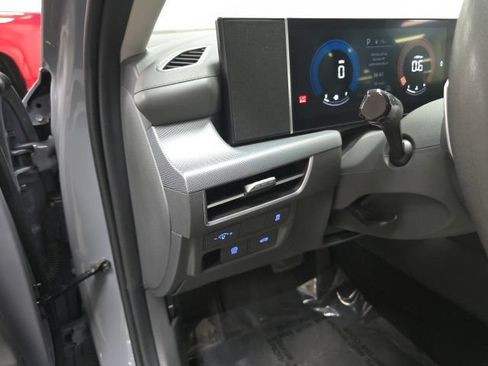 Used 2024 Hyundai Sonata SEL FWD image 14