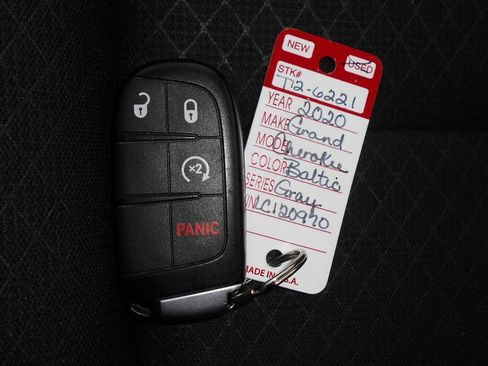 Certified 2020 Jeep Grand Cherokee Laredo image 9