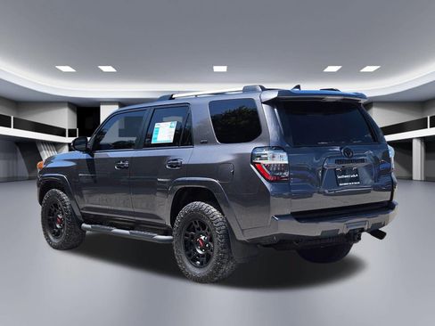 Used 2023 Toyota 4Runner SR5 Premium w/ Moonroof Package AWD/4WD image 4