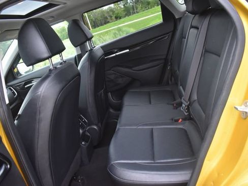 Used 2021 Kia Seltos SX w/ SX Sunroof Package AWD/4WD image 18