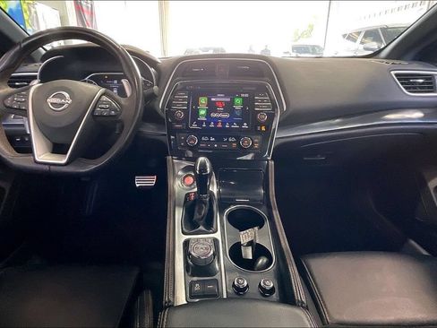 Used 2023 Nissan Maxima SR FWD image 6