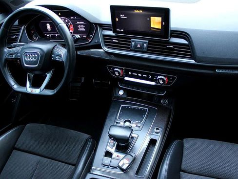 Used 2019 Audi SQ5 Prestige w/ Prestige Package image 26