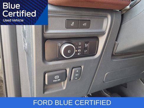 Certified 2023 Ford Expedition Limited image 23