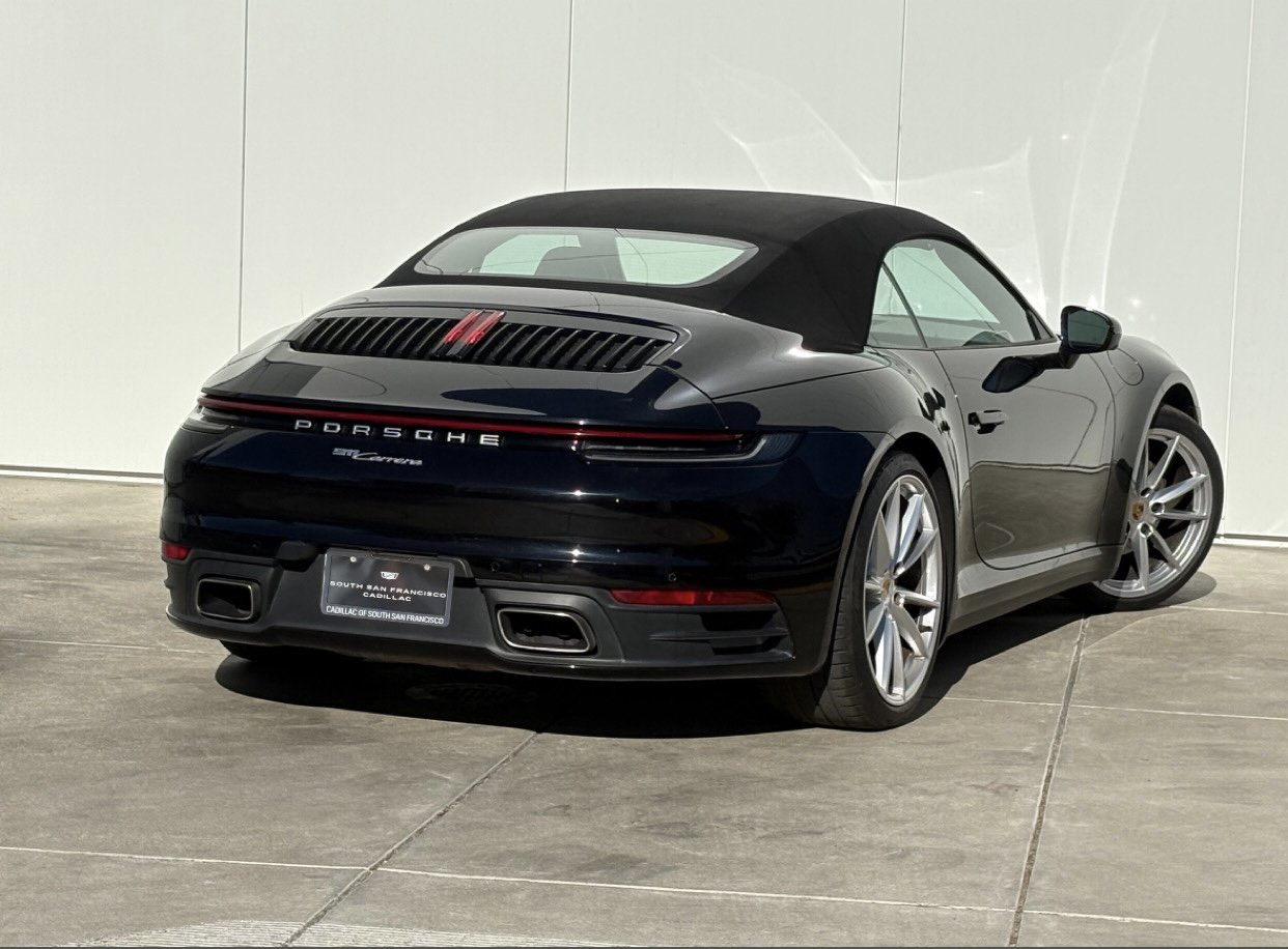 Used 2024 Porsche 911 Carrera RWD image 7