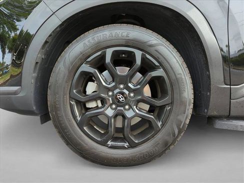 Used 2022 Hyundai Santa Fe XRT FWD image 13