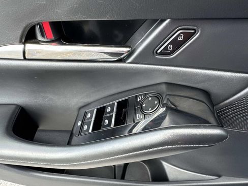 Used 2023 MAZDA CX-30 AWD 2.5 S w/ Preferred Package image 19