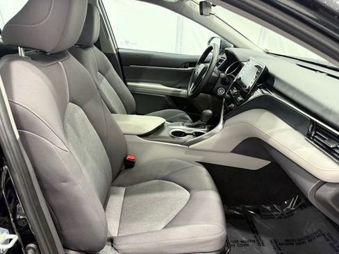 Used 2024 Toyota Camry LE image 18