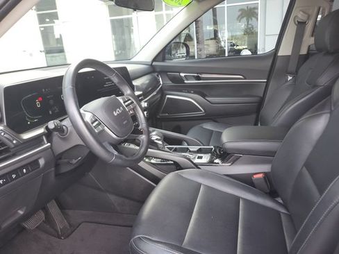 Certified 2023 Kia Telluride S AWD/4WD image 17