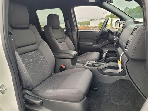 New 2026 Nissan Frontier SV w/ Tow Package image 10