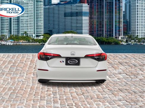 Used 2024 Honda Civic Sport image 4