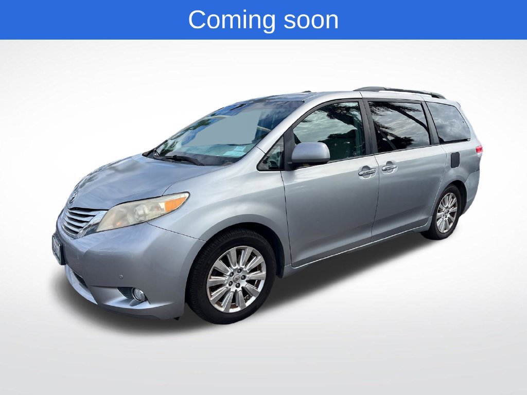 Used 2011 Toyota Sienna Limited w/ Premium Pkg FWD 360° Tour