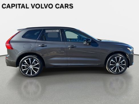 Certified 2023 Volvo XC60 B5 Plus w/ Climate Package image 4