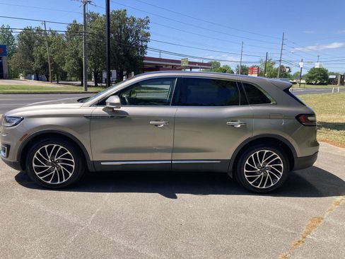 Used 2019 Lincoln Nautilus Reserve w/ Cargo Utility Package AWD/4WD image 8