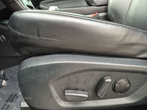 Used 2022 Ford Edge Titanium w/ Equipment Group 301A image 12