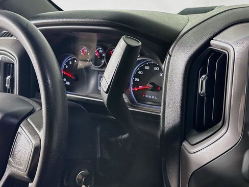 Used 2020 Chevrolet Silverado 2500 W/T w/ WT Convenience Package AWD/4WD image 15