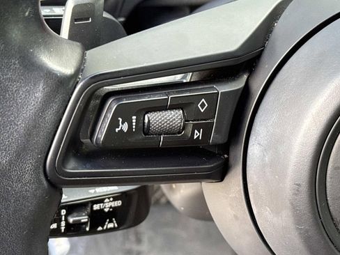 Certified 2024 Porsche Cayenne image 28