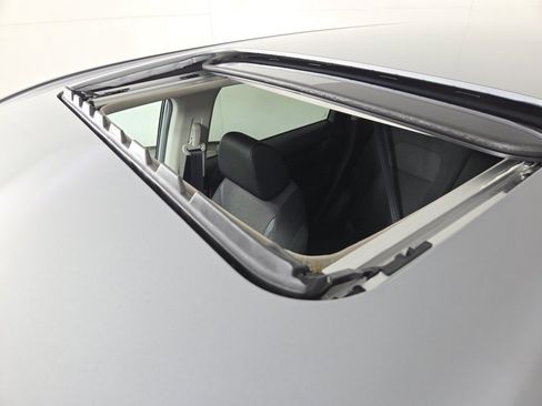 New 2026 Honda CR-V EX image 3