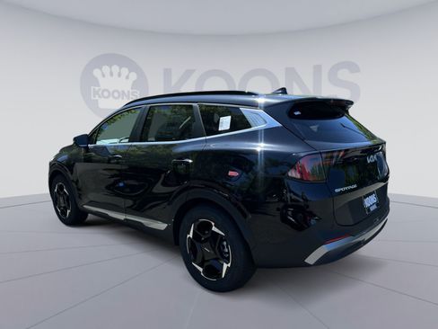New 2026 Kia Sportage EX w/ EX Panorama Roof Package FWD image 8