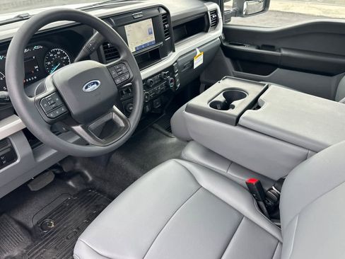 New 2026 Ford F350 XL w/ XL Chrome Package RWD image 8