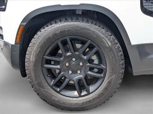 Certified 2023 Land Rover Defender 110 S AWD/4WD image 27
