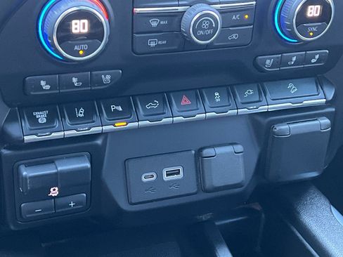 Used 2021 Chevrolet Silverado 3500 High Country w/ Z71 Off-Road Package image 29