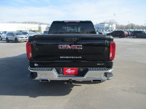 Used 2020 GMC Sierra 1500 SLT w/ SLT Premium Plus Package image 4
