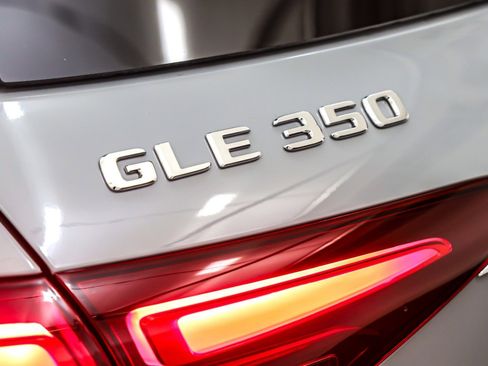 Certified 2025 Mercedes-Benz GLE 350 4MATIC image 11