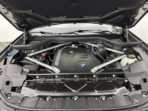 New 2026 BMW X5 xDrive40i w/ M Sport Package AWD/4WD image 20