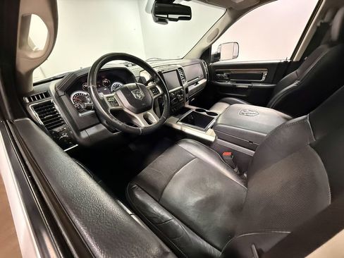 Used 2014 RAM 2500 Laramie w/ Convenience Group AWD/4WD image 62