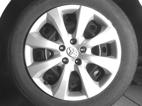 Used 2025 Toyota Corolla LE FWD image 14