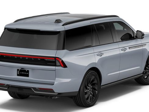 New 2026 Lincoln Navigator Reserve w/ Jet Appearance Package AWD/4WD image 47