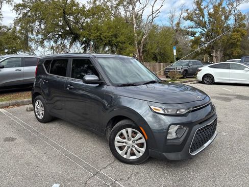 Used 2021 Kia Soul LX FWD image 5