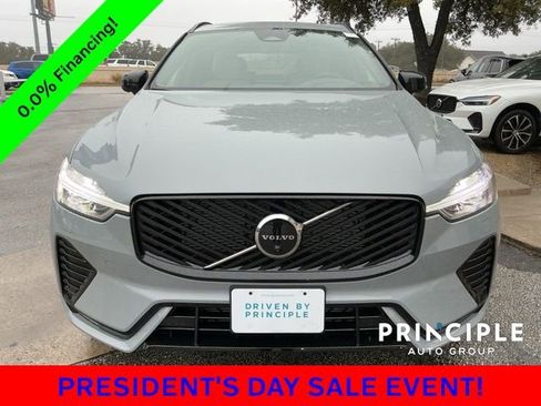 New 2026 Volvo XC60 B5 Plus w/ Protection Package Premier image 3