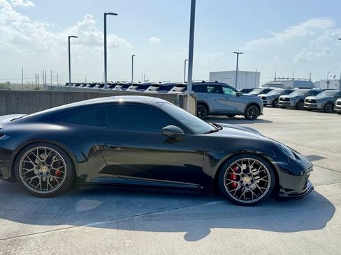 Used 2020 Porsche 911 Carrera 4S AWD/4WD image 5
