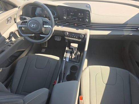 New 2026 Hyundai Elantra Sport image 21