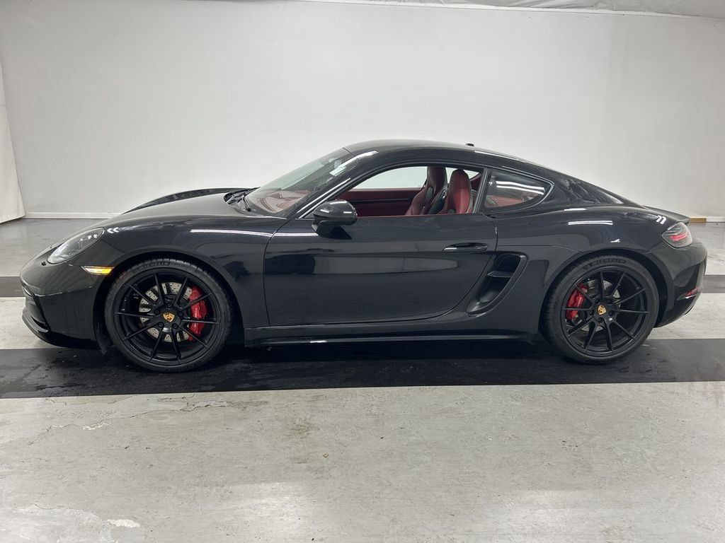 Used 2021 Porsche 718 Cayman GTS RWD image 6