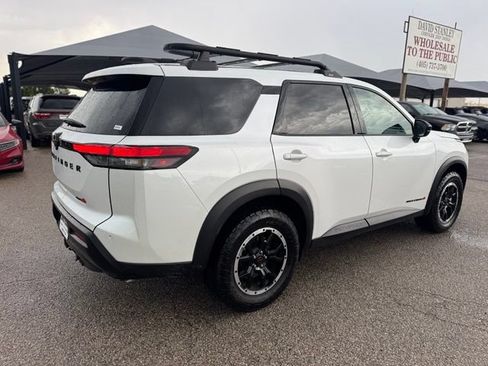 Used 2026 Nissan Pathfinder Rock Creek AWD/4WD image 6