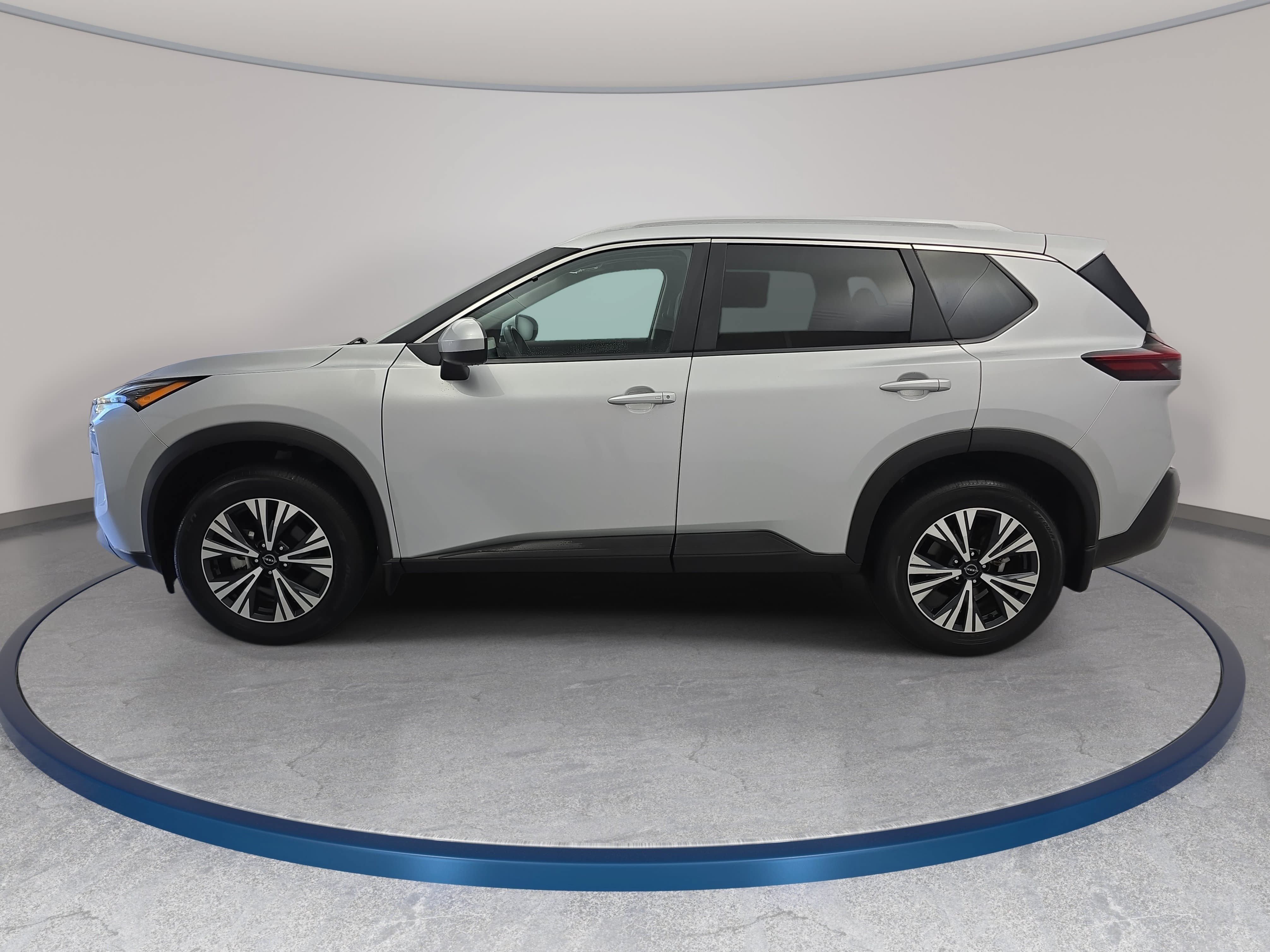 Certified 2023 Nissan Rogue SV w/ SV Premium B Package FWD image 8