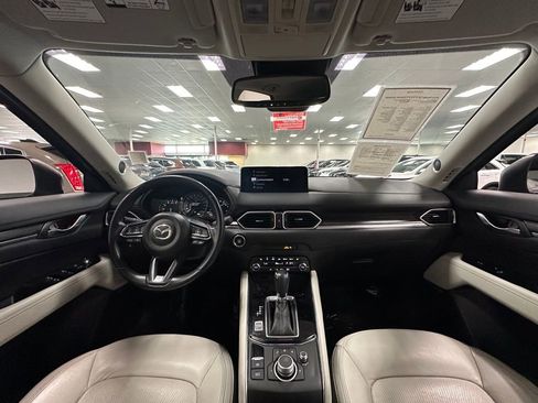 Used 2022 MAZDA CX-5 AWD 2.5 S w/ Premium Package image 25